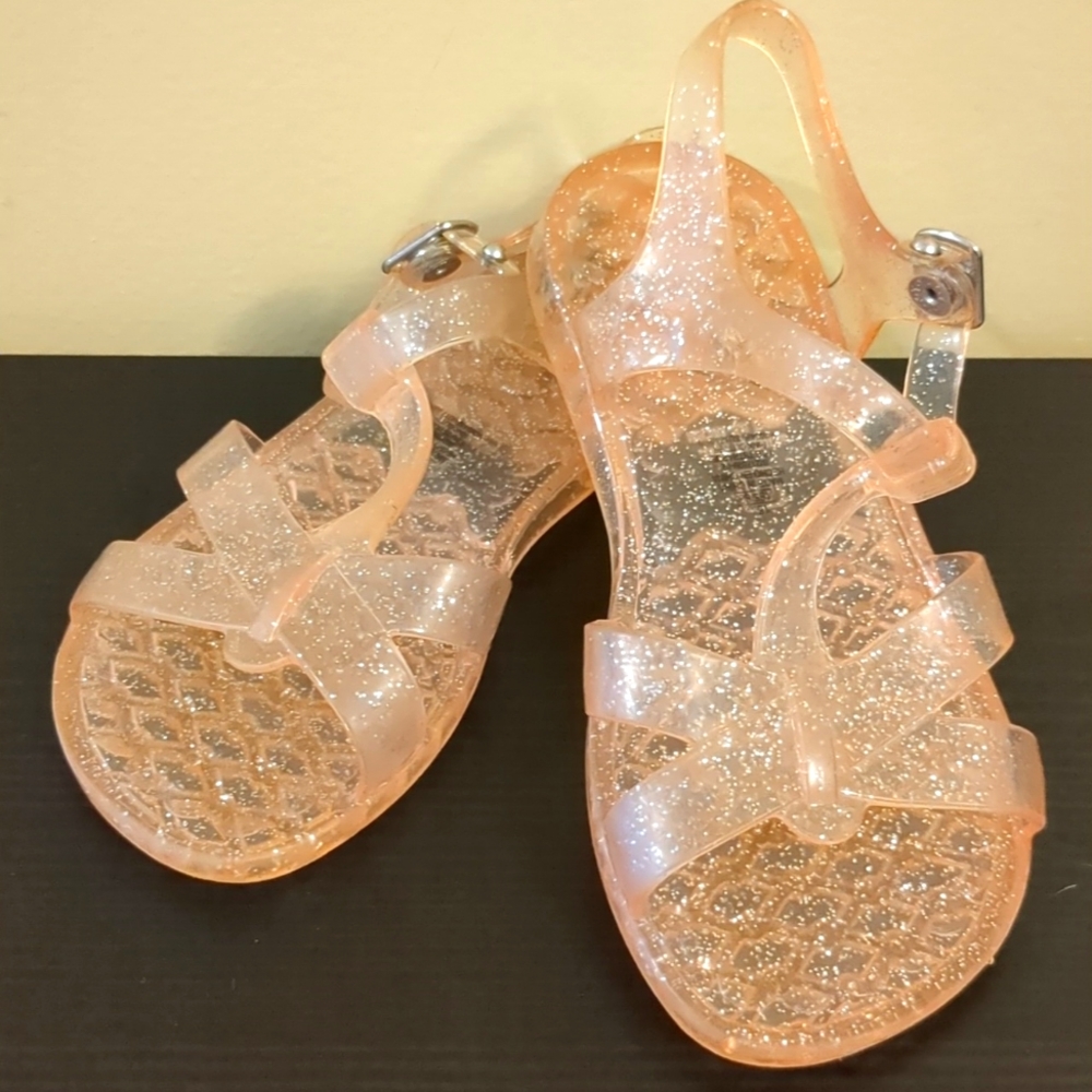 Old Navy Jelly sandals girls size 10 pink sparkle with snap closures